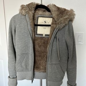 Abercrombie and Fitch fur lined gray zip up sweater